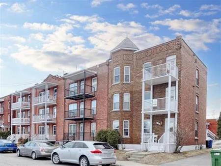 1 room apartment of 68 m² in Trois-Rivières