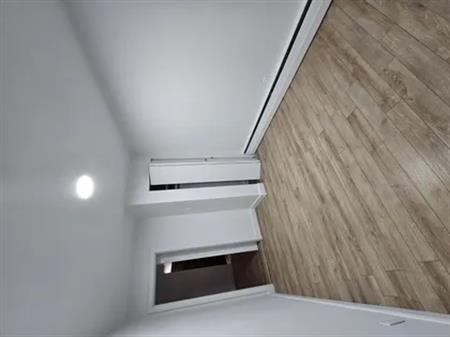 1 room apartment of 59 m² in Montreal