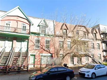 1 room apartment of 37 m² in Montreal