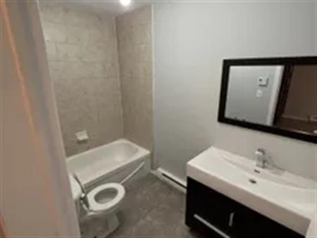 1 room apartment of 66 m² in Gatineau