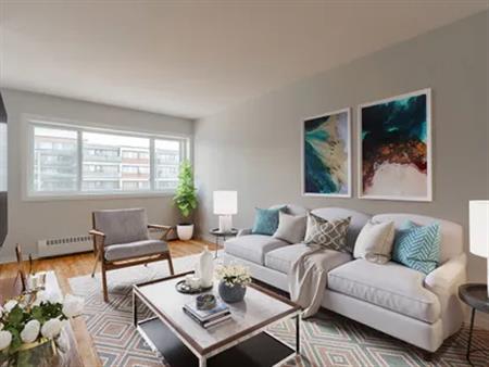 1 room apartment of 42 m² in Montreal