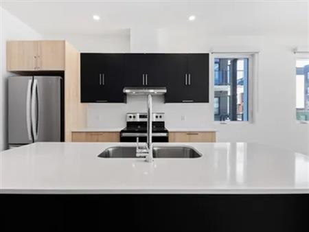 1 room apartment of 105 m² in Gatineau