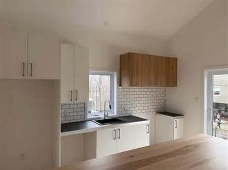 6 rooms house of 96 m² in Sainte-Marie