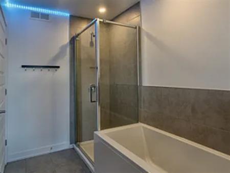 5 rooms house of 119 m² in Gatineau