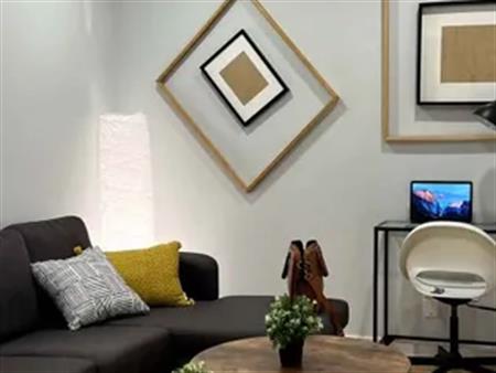 1 room apartment of 37 m² in Montreal