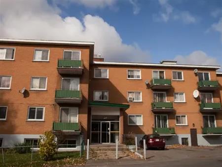 4 rooms apartment of 76 m² in Laval (administrative region)