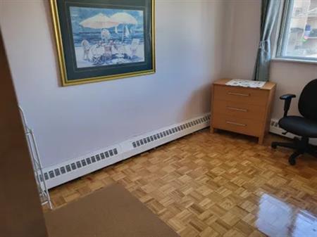5 rooms apartment of 32 m² in Laval (administrative region)