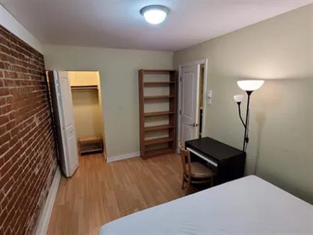 3 rooms apartment of 32 m² in Montreal