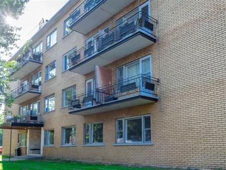 2 rooms apartment of 27m² in Montreal