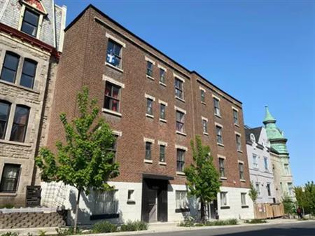 1 room apartment of 43m² in Montreal