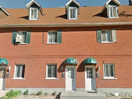 2 rooms apartment of 46 m² in Gatineau