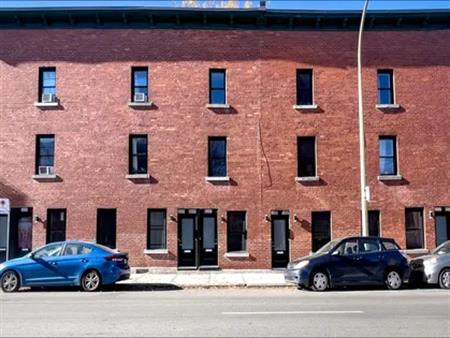 5 rooms apartment of 51 m² in Montreal