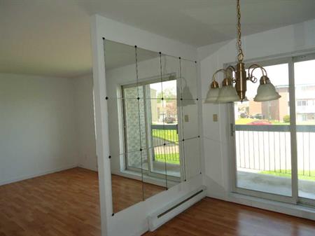 4 1/2 style condo a louer a Charny Rive sud de Quebec
