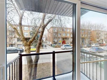 1 room apartment of 72m² in Montreal