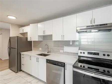 1 room apartment of 69m² in Montreal