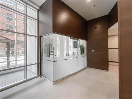 1 room apartment of 123 m² in Montreal