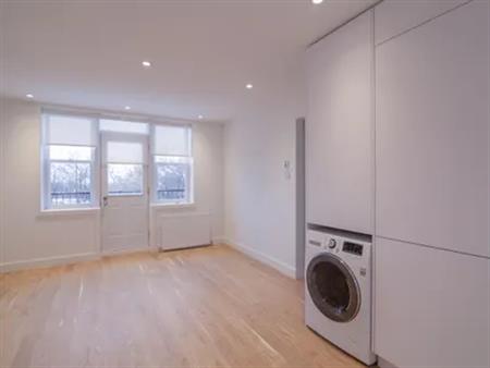 1 room apartment of 38 m² in Montreal