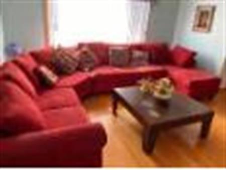 Grande Chambre A Louer Pour Femme