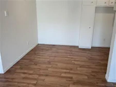 4 rooms apartment of 80 m² in Sherbrooke
