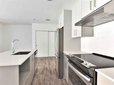 2 rooms apartment of 56m² in Montreal