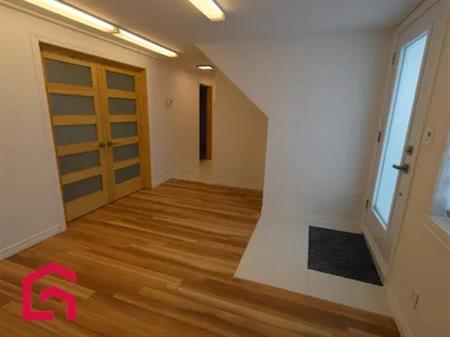 5 rooms apartment of 92 m² in Saint-Jean-sur-Richelieu