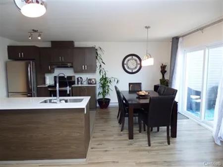 6 rooms apartment of 88 m² in Saint-Jérôme