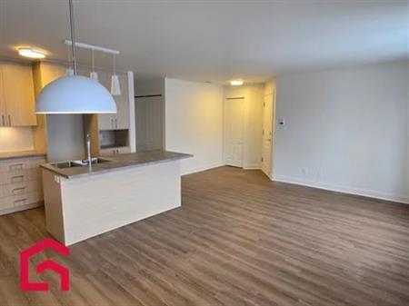 4 rooms apartment of 86 m² in Longueuil