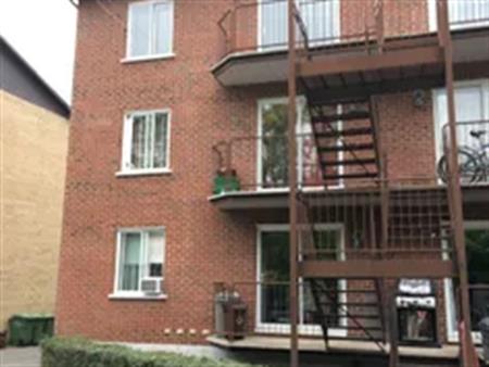 4 rooms apartment of 53m² in Montreal