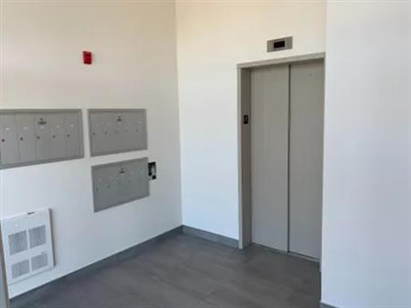 2 rooms apartment of 114 m² in Salaberry-de-Valleyfield