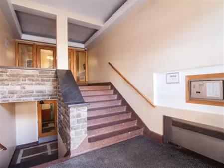 2 rooms apartment of 53 m² in Montreal