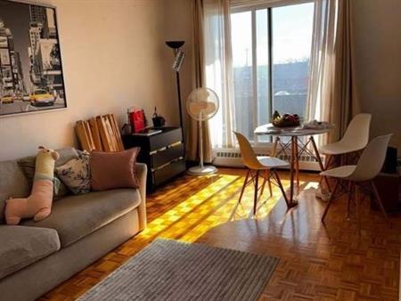 1 CH - 1 SDB - Montréal - $1,195 /mo