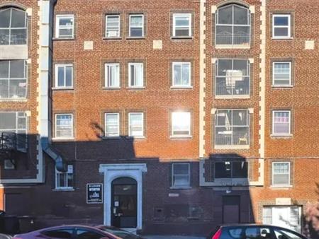 2 rooms apartment of 57 m² in Montreal