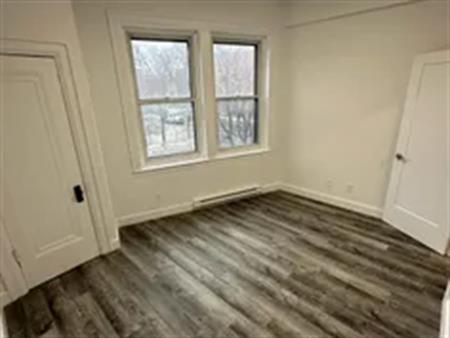 3 rooms apartment of 61 m² in Montreal
