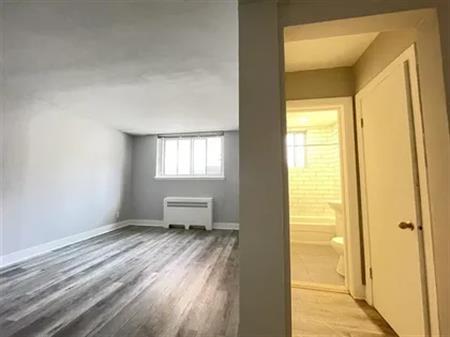 1 room apartment of 63m² in Montreal