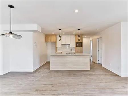 4 rooms apartment of 86 m² in Sainte-Julienne