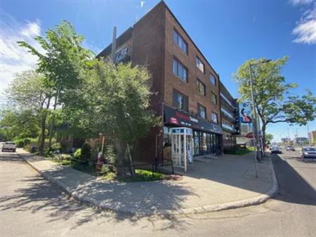 1 room apartment of 44 m² in Montreal