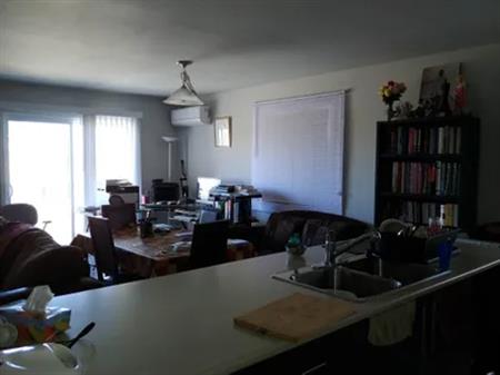 5 rooms apartment of 122m² in Sherbrooke