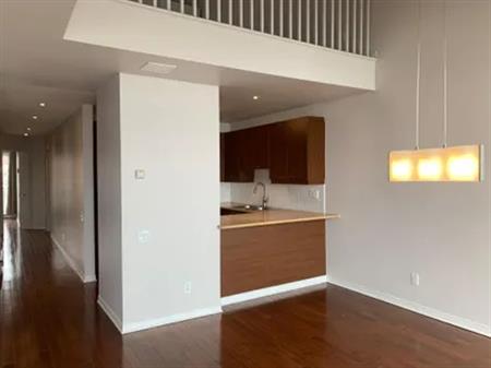 5 rooms apartment of 113m² in Montreal