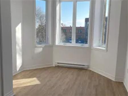 5 rooms apartment of 82 m² in Montreal