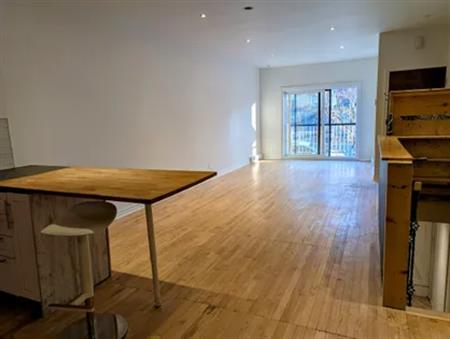 6 rooms apartment of 81 m² in Montreal