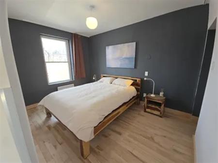 4 rooms apartment of 92 m² in Montreal