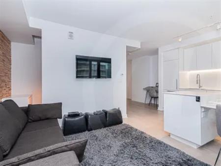 1 room apartment of 56m² in Dorval