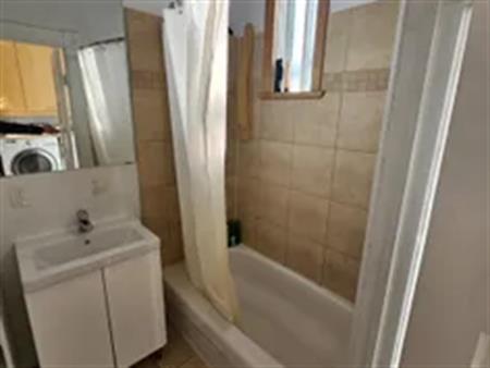 1 room room of 32 m² in Montreal