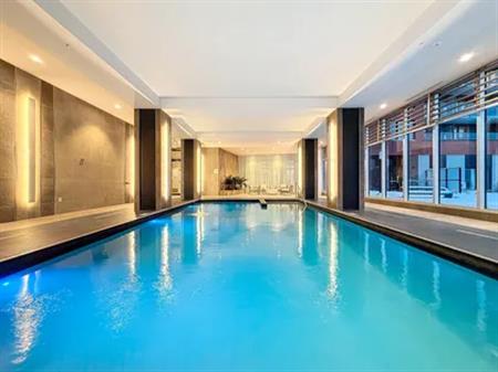 1 room apartment of 276m² in Laval (administrative region)