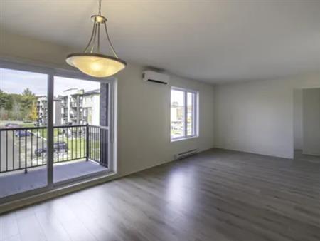5 rooms apartment of 75m² in Saint-Jérôme