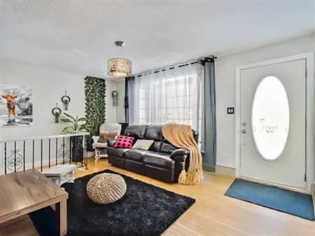 10 rooms house of 167m² in Gatineau