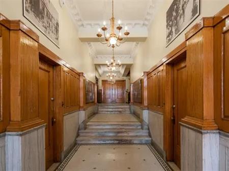 2 rooms apartment of 55 m² in Montreal