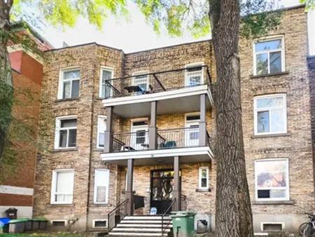 7 rooms apartment of 92m² in Montreal