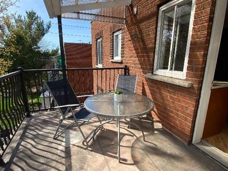 Appartement 4 ½ avec grande terrasse à Rosemont, Montréal**