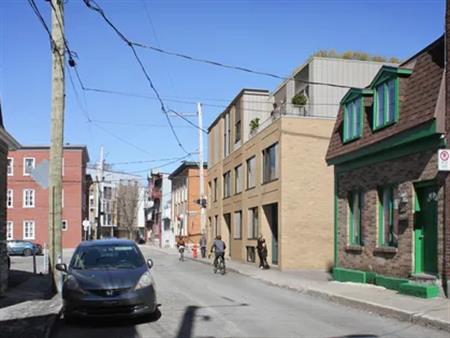 4 rooms apartment of 142 m² in Quebec